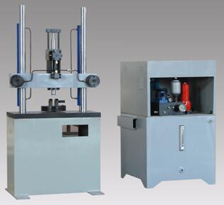 30kN�Һ�ŷ����ԉ|��ƣ��ԇ�(y��n)�C(j��)